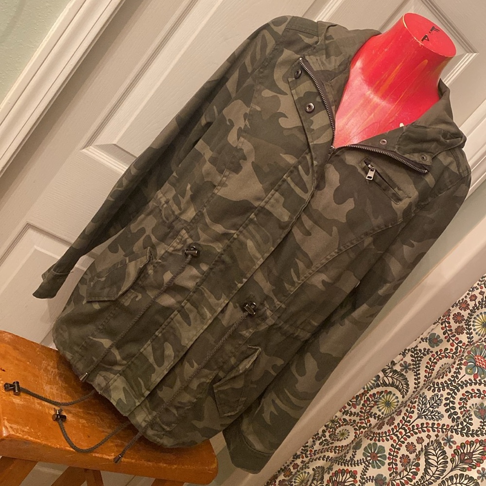 OUTER EDGE Green Camo Utility Jacket